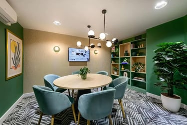 1 bed flat, Stour Road, Bow, London, E32EQ - Image 1